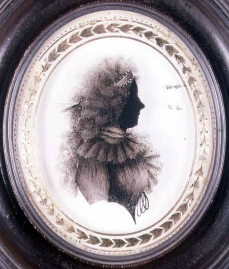 Silhouette of a lady, painted on convex glass van Mrs Isabella Beetham