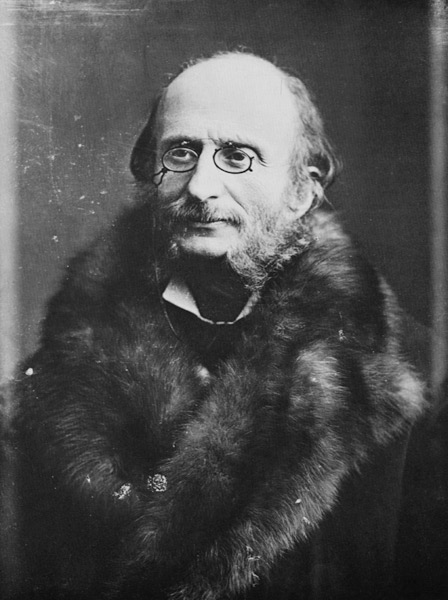 Portrait of Jacques Offenbach (1819-1880) van Nadar