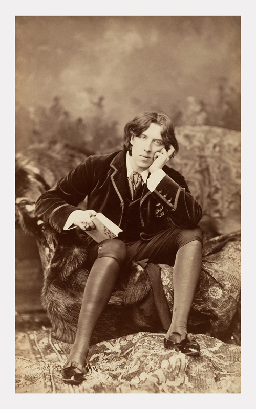 Portrait of Oscar Wilde (1854-1900), 1882 (b/w photo)  van Napoleon Sarony