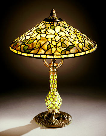 A ''Clematis'' Leaded Glass, Blown Glass And Bronze Table Lamp By Tiffany Studios van 