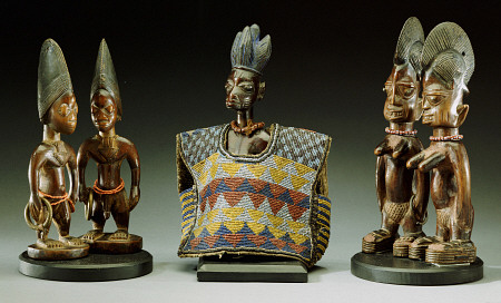 A Group Of Male And Female Yoruba Twin Figures van 