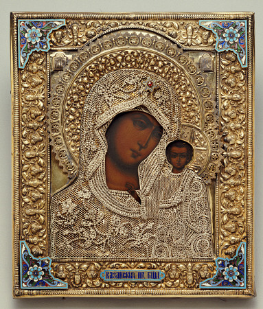 An Enamel And Silver-Gilt Icon Of The Virgin Kazanskaya,  The Oklad Marked Moscow, 1899-1908 van 