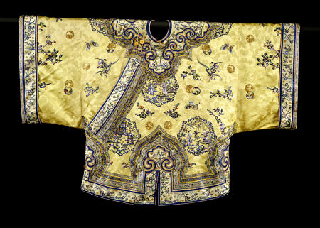 A Pale Yellow Ground Silk Embroidered Jacket van 