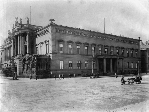 Berlin, Palais Kaiser Wilhelms I. / 1900 van 
