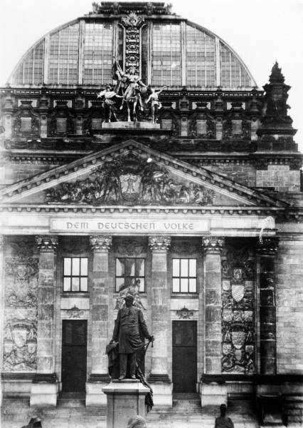 Berlin,Reichstag,Hauptportal,Inschrift van 