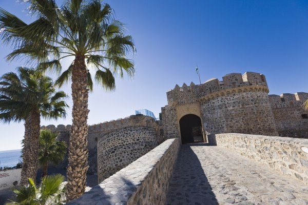 Entrance to Castillo de San Miguel (photo)  van 
