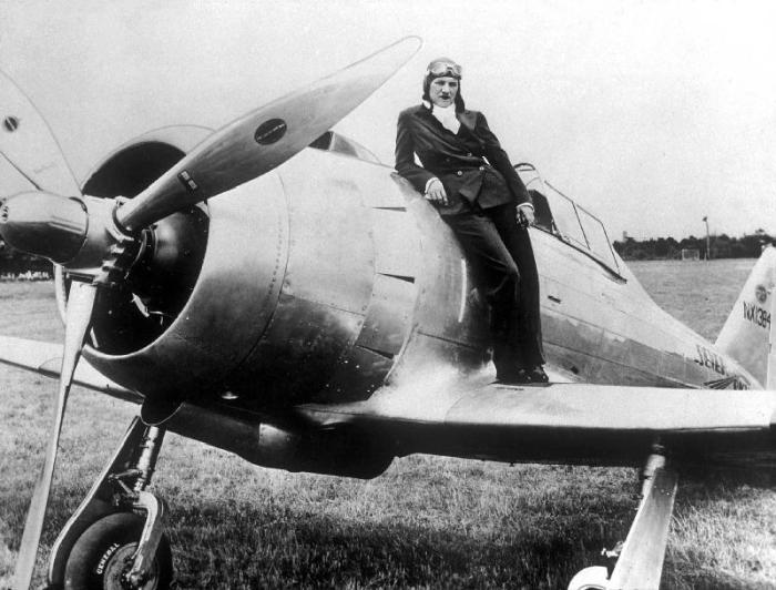 Jacqueline Cochran was an American woman pilot With the US entry into the War she offered her servic van 