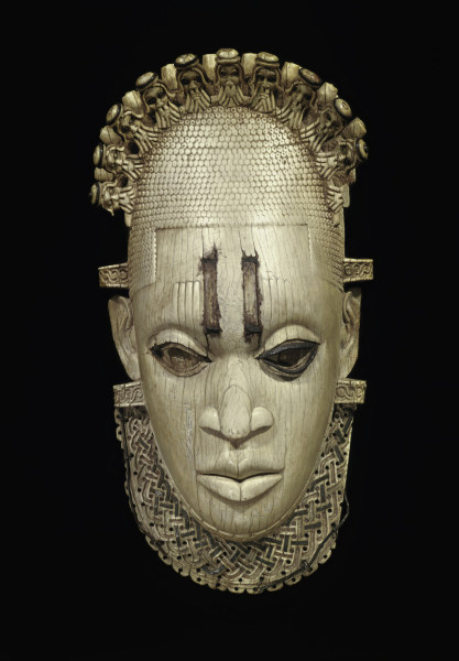 Mask from Benin / 16th Century van 