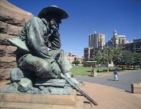 Paul Kruger (1825-1904) Monument (photo) 