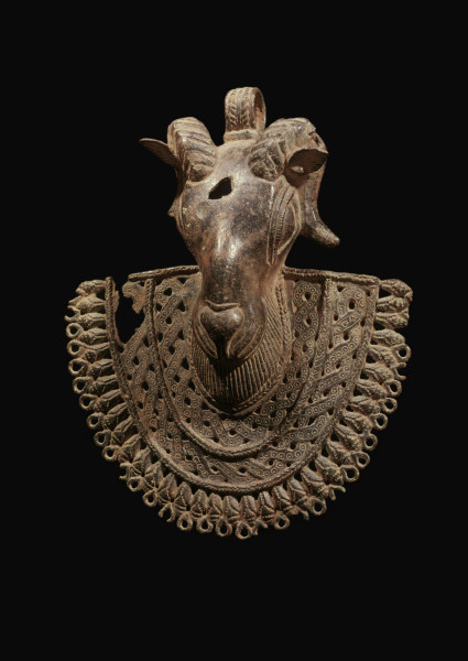 Ram mask / Benin / Bronze van 