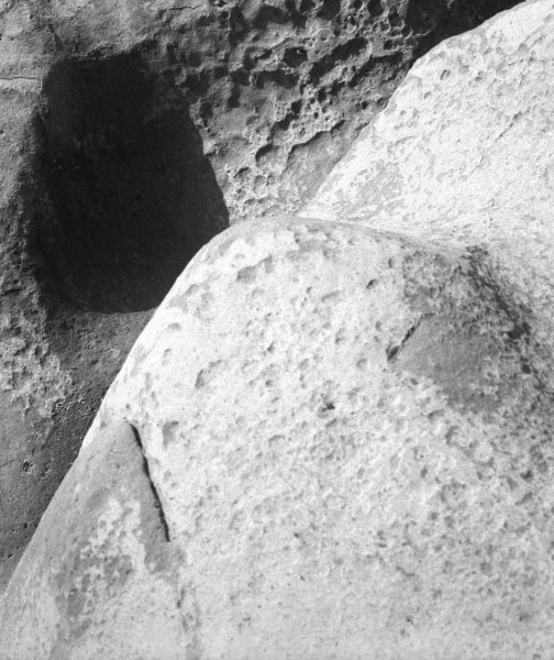 Rocks, Harihareshwar (b/w photo)  van 