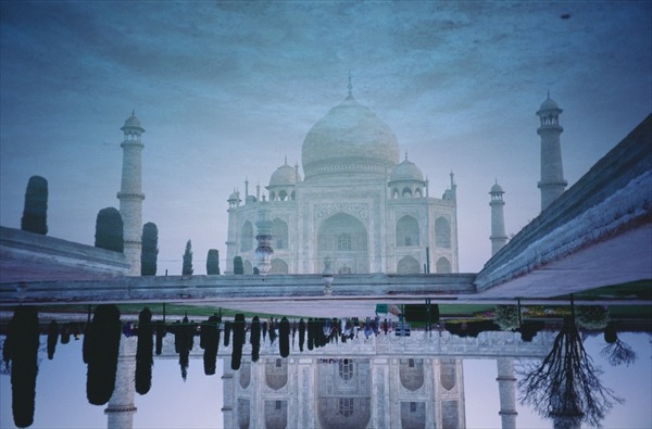 The Taj Mahal (photo)  van 