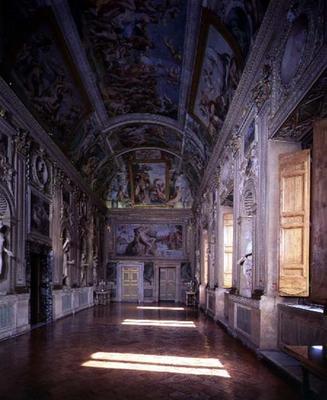 The 'Galleria di Carracci' (Carracci Hall) decorated with frescoes by Annibale Carracci (1560-1609) van 