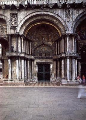 The St. Alipio Doorway from the San Marco Basilica, Venice (see also 60049) van 