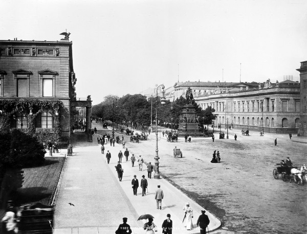 Unter den Linden,Palais Wilhelms I./Foto van 