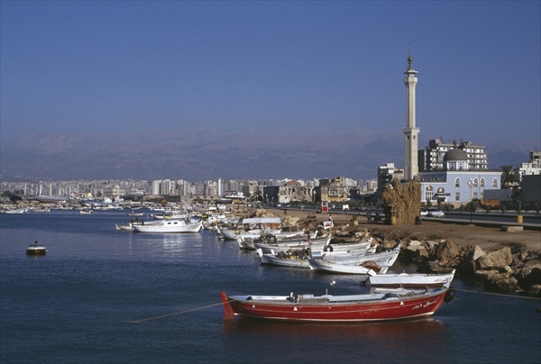 View of the port (colour photo)  van 