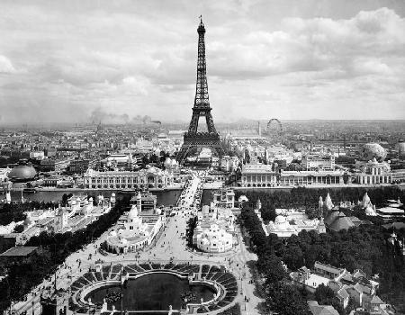 World fair in Paris in 1900 : Champs de Mars with Eiffel Tower