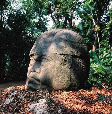 Colossal Head 1, Pre-Classic Period van Olmec