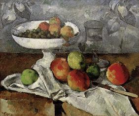 Still life with fruit bowl.