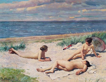 Naakte meisjes op het strand