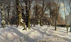 Verschneiter Winterwald im Sonnenlicht. van Peder Moensted