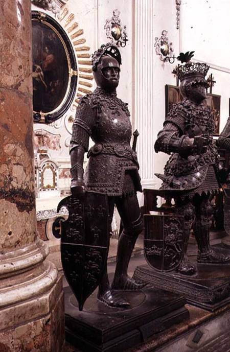 King Arthur, statue from the tomb of Maximilian I, Innsbruck van Peter Vischer