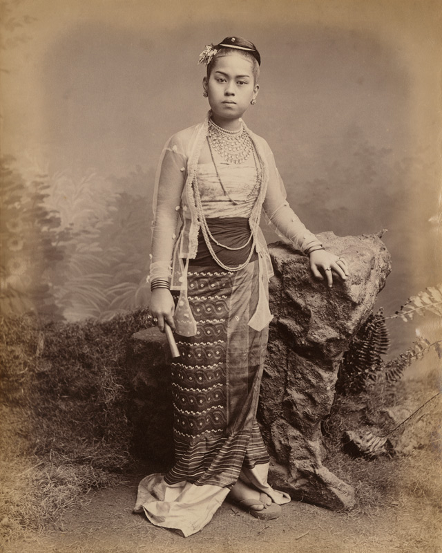 Young Burmese girl, c.1875 (albumen print) (b/w photo)  van Philip Adolphe Klier