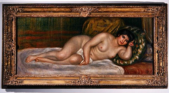 Reclining female nude (Gabrielle) 1906-07 van Pierre-Auguste Renoir