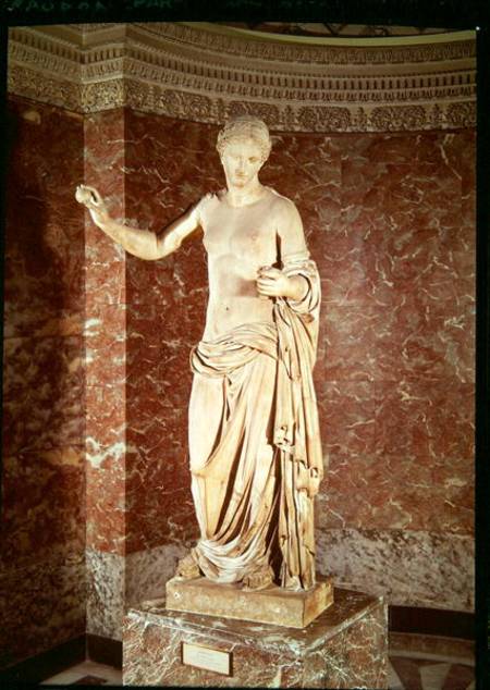 The Venus of Arles, Roman copy of a Greek original van Praxiteles