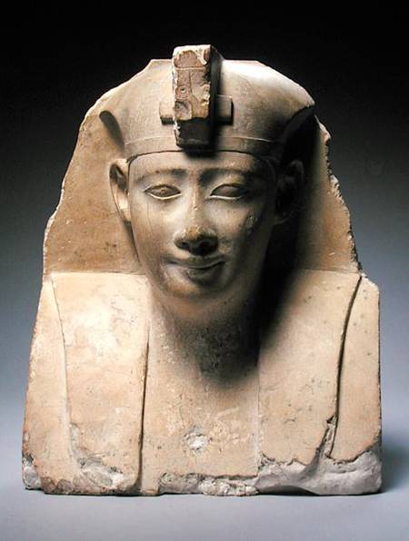 Head, early Ptolemaic Period (304-250 BC) van Ptolemaic Period Egyptian