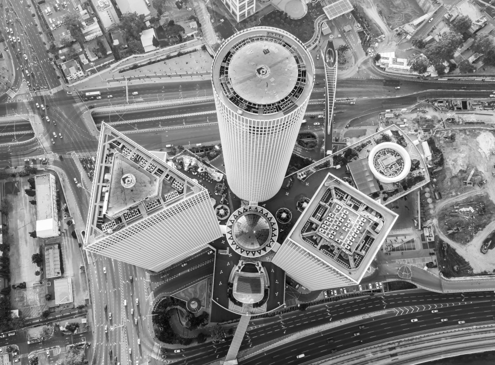 The 3 towers from a drone eye in BW van Shachar Efal