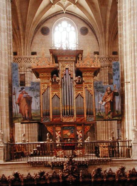 Organ in the Catedral Nueva van Spanish School