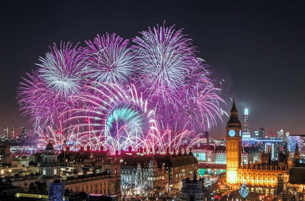 New Year Fireworks van Stewart Marsden