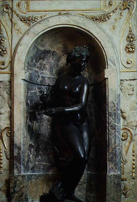 Amphitrite, sculpture van Stoldo  Lorenzi