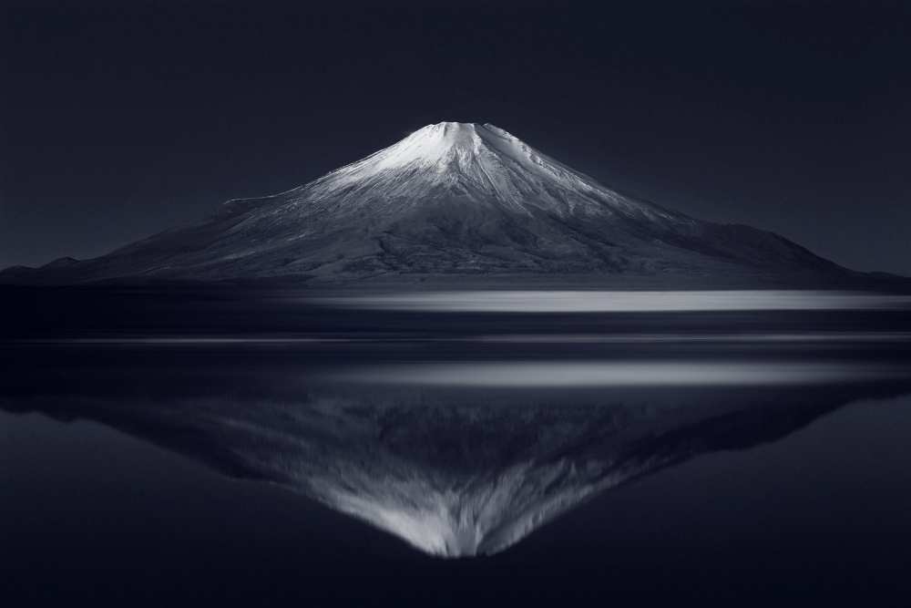 Reflection Mt. Fuji van Takashi Suzuki
