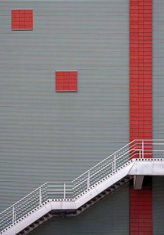 industrial red van Tomasz Buczkowski ( Tomush )