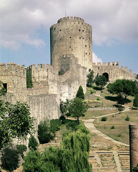 View of the Fortress, started in 1452 van Turkish School