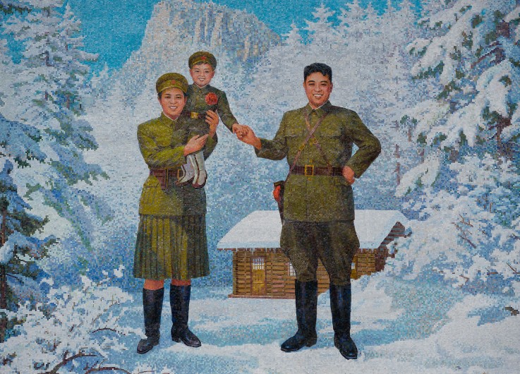 Happy Family. Kim Il-sung and his wife Kim Jong-suk with son Kim Jong-Il van Unbekannter Künstler