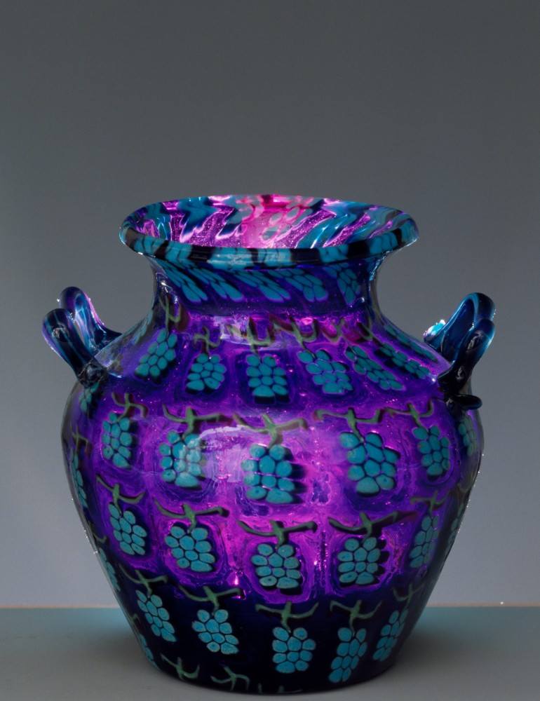 Blown glass vase decorated with clustered turquoise murrine van Vittorio Zecchin