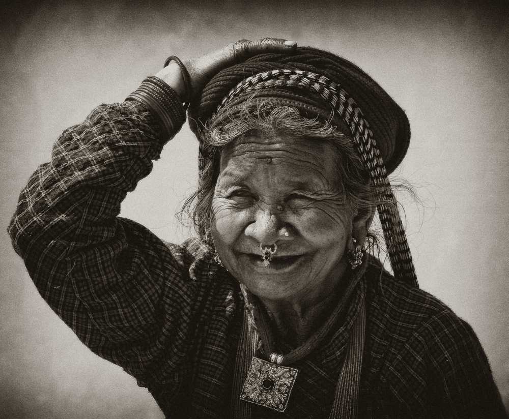 Nepali beauty ... van Yvette Depaepe