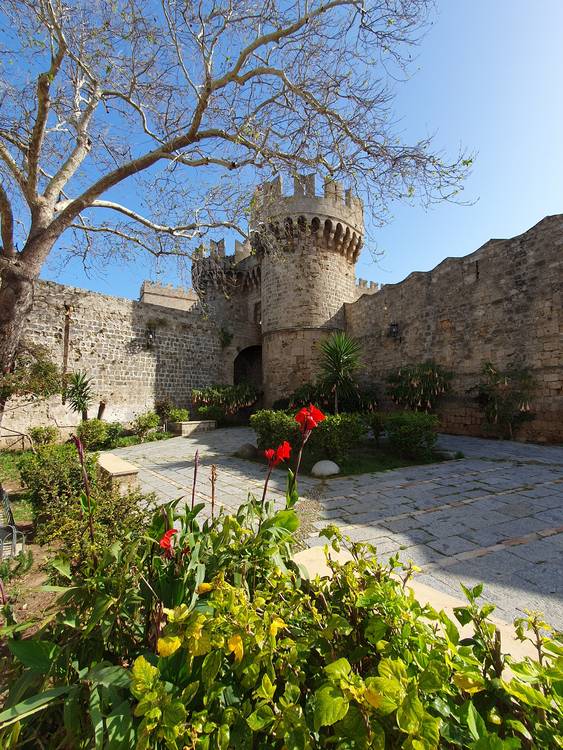 Stadtmauer von Rhodos-Altstadt van zamart